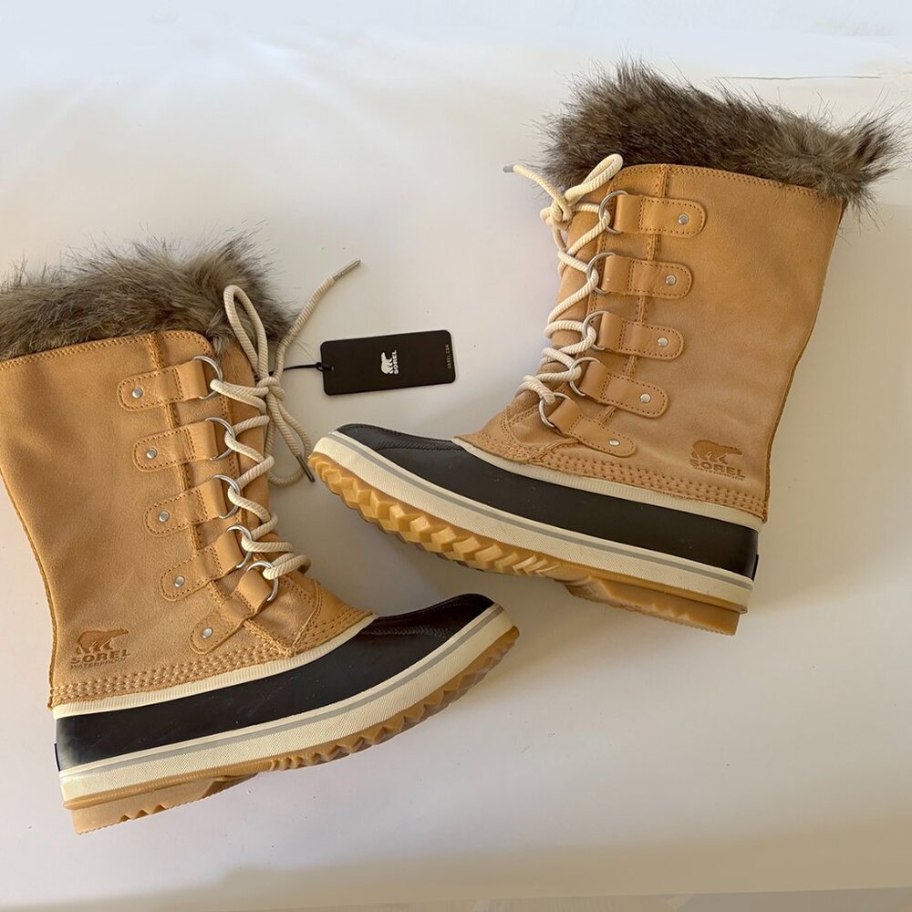 NWT Sorel Joan of Arctic Waterproof Boot_Size 8